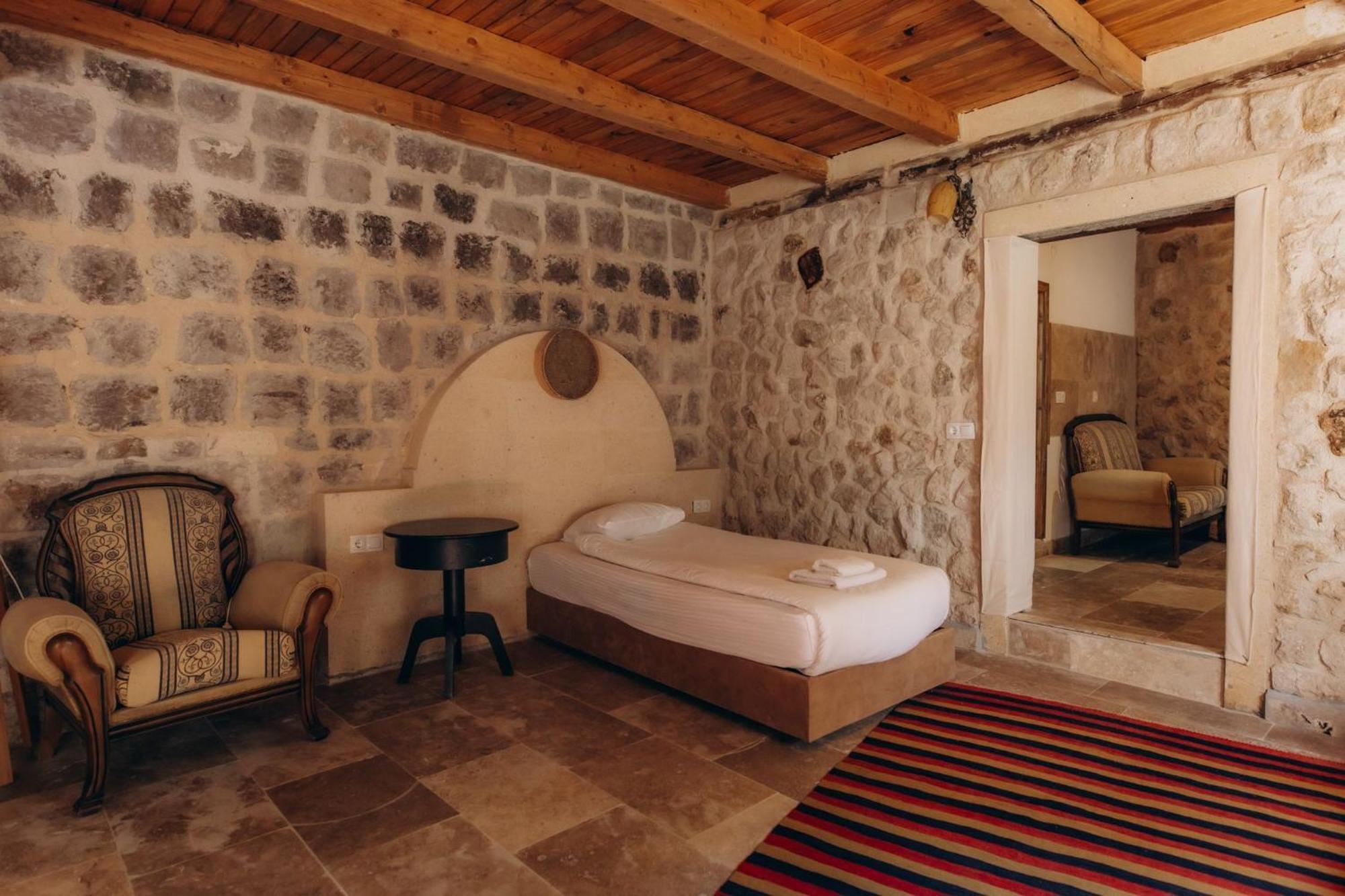 Anatolia Raymonde Cave House Hotel Üçhisar Ngoại thất bức ảnh