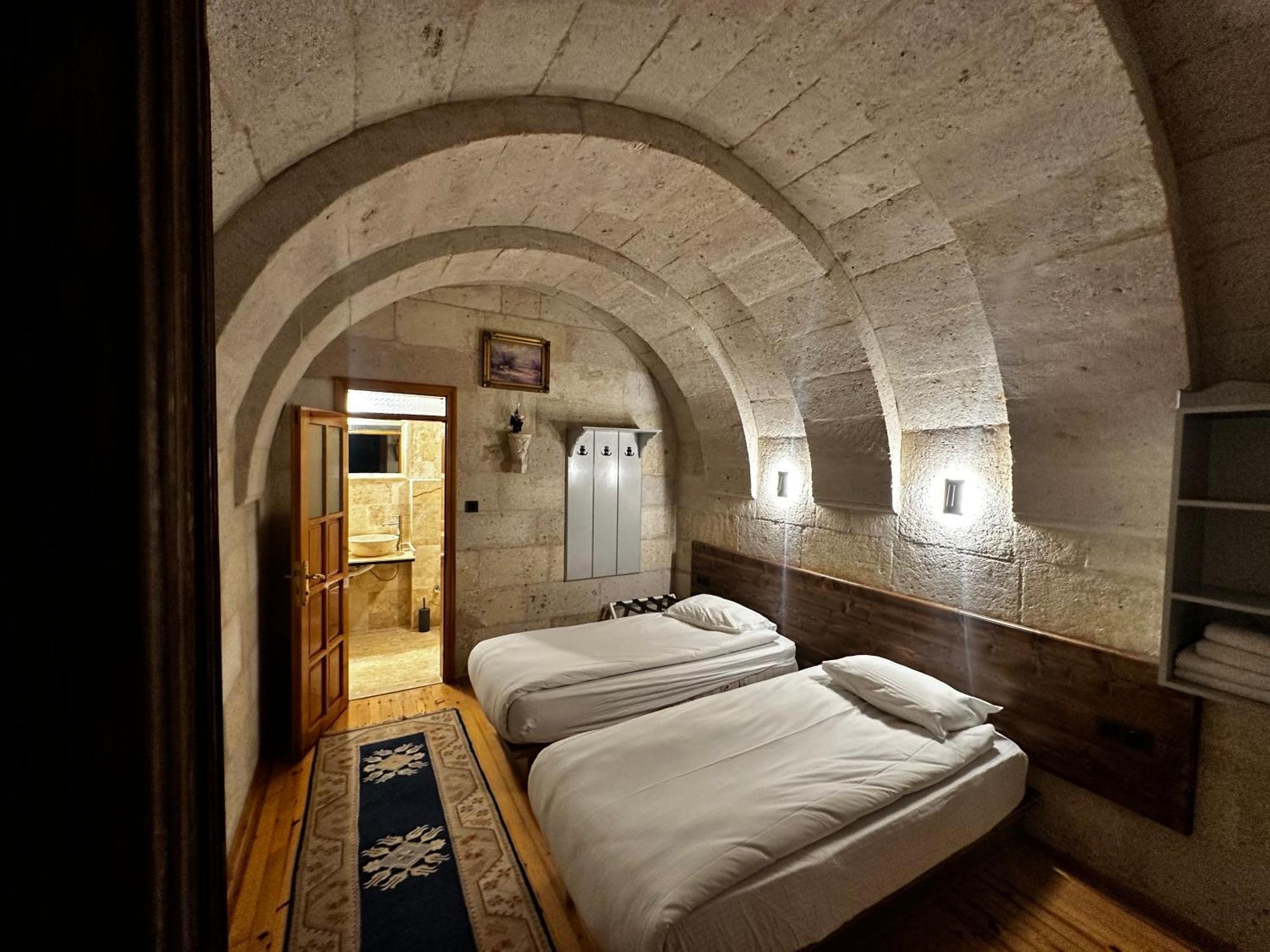 Anatolia Raymonde Cave House Hotel Üçhisar Ngoại thất bức ảnh